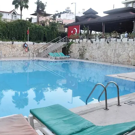 Ares Hotel