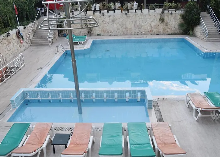 Ares Ξενοδοχείο Κεμέρ